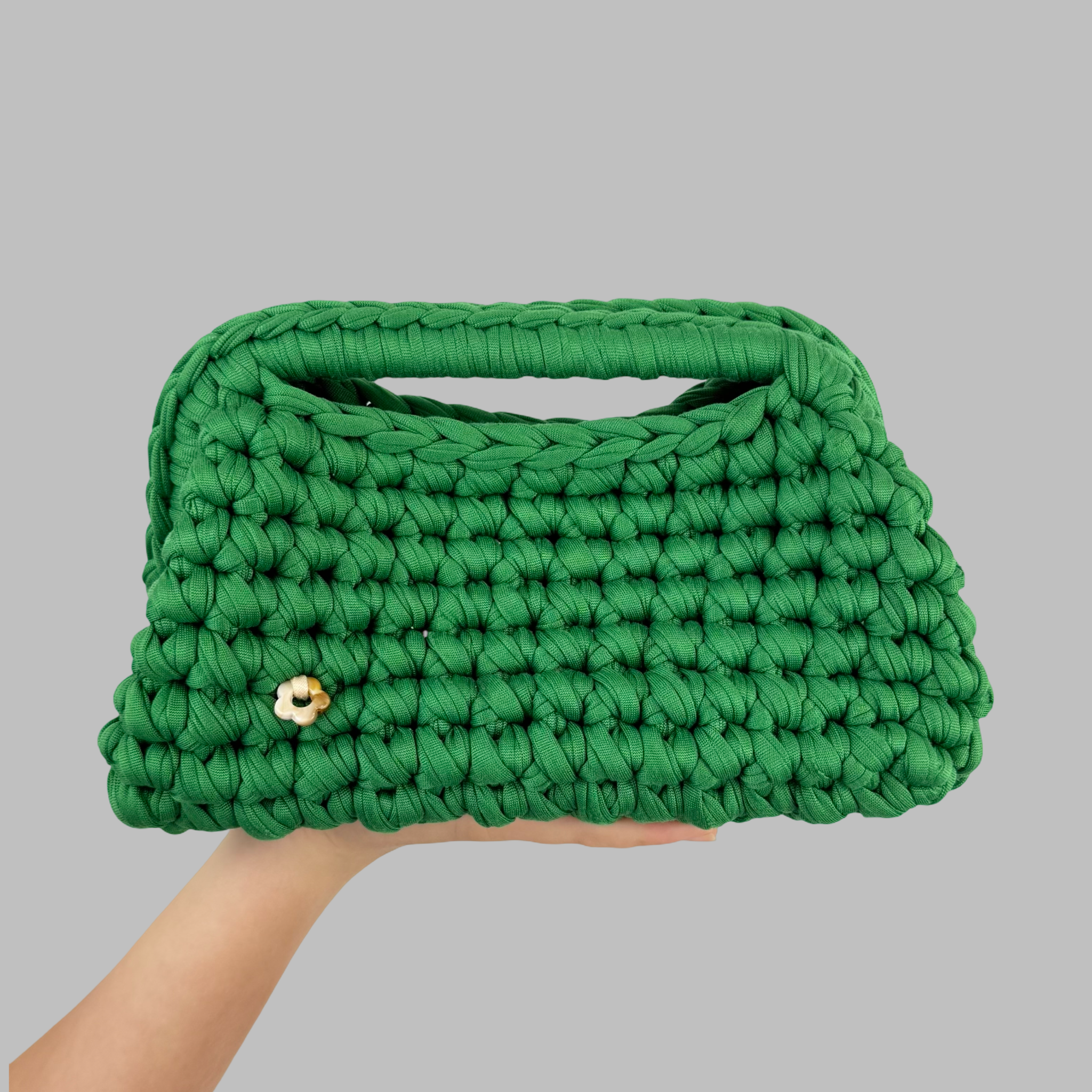 Green Clutch | T-shirt Yarn Collection