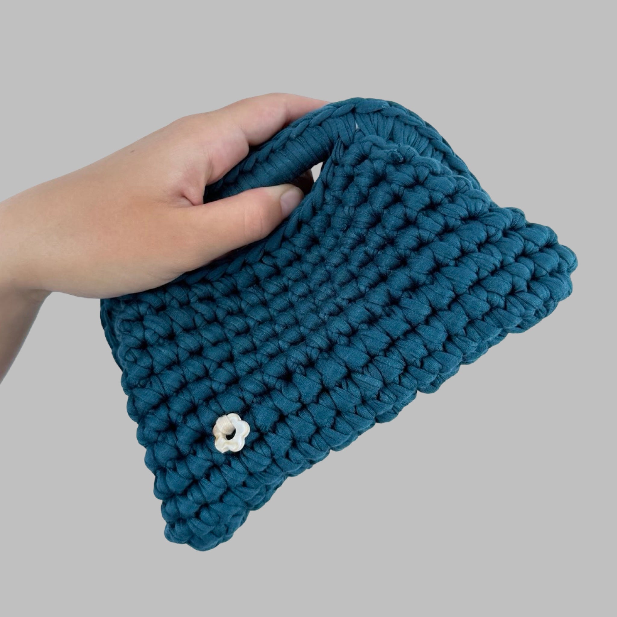 Dark Green Clutch | T-shirt Yarn Collection Mini